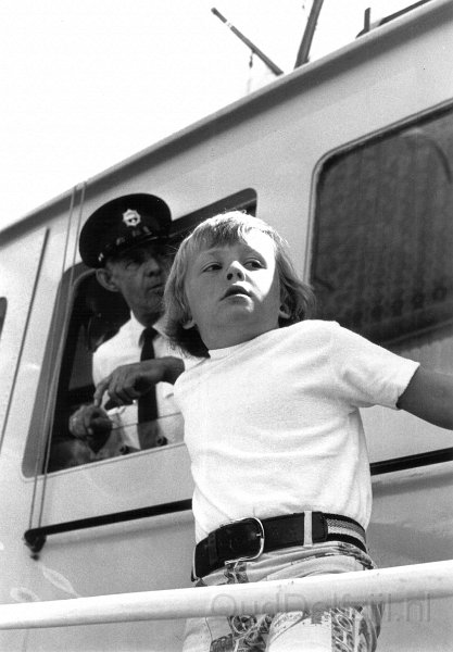 H.M.S Kon.Beatrix en Z.K.H Prins Claus en kinderen op Pinks3.jpg